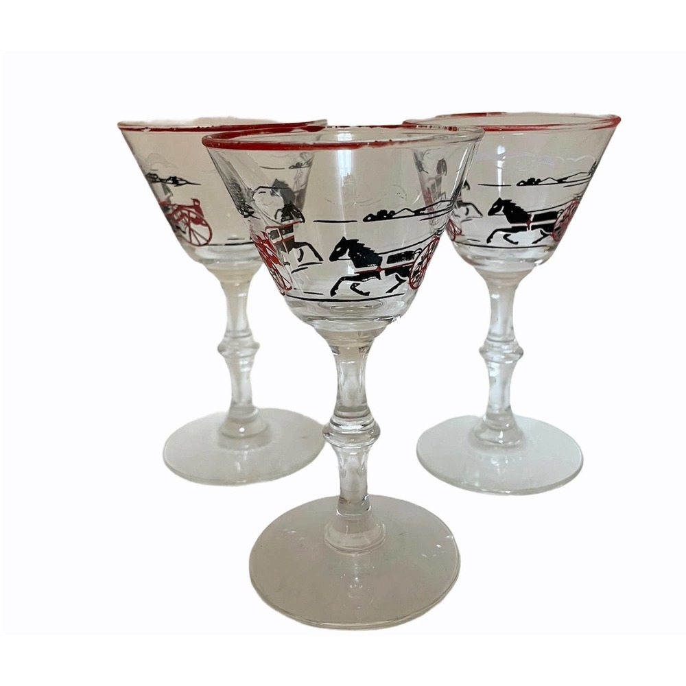 Vintage Martini glasses set of 3 EUC